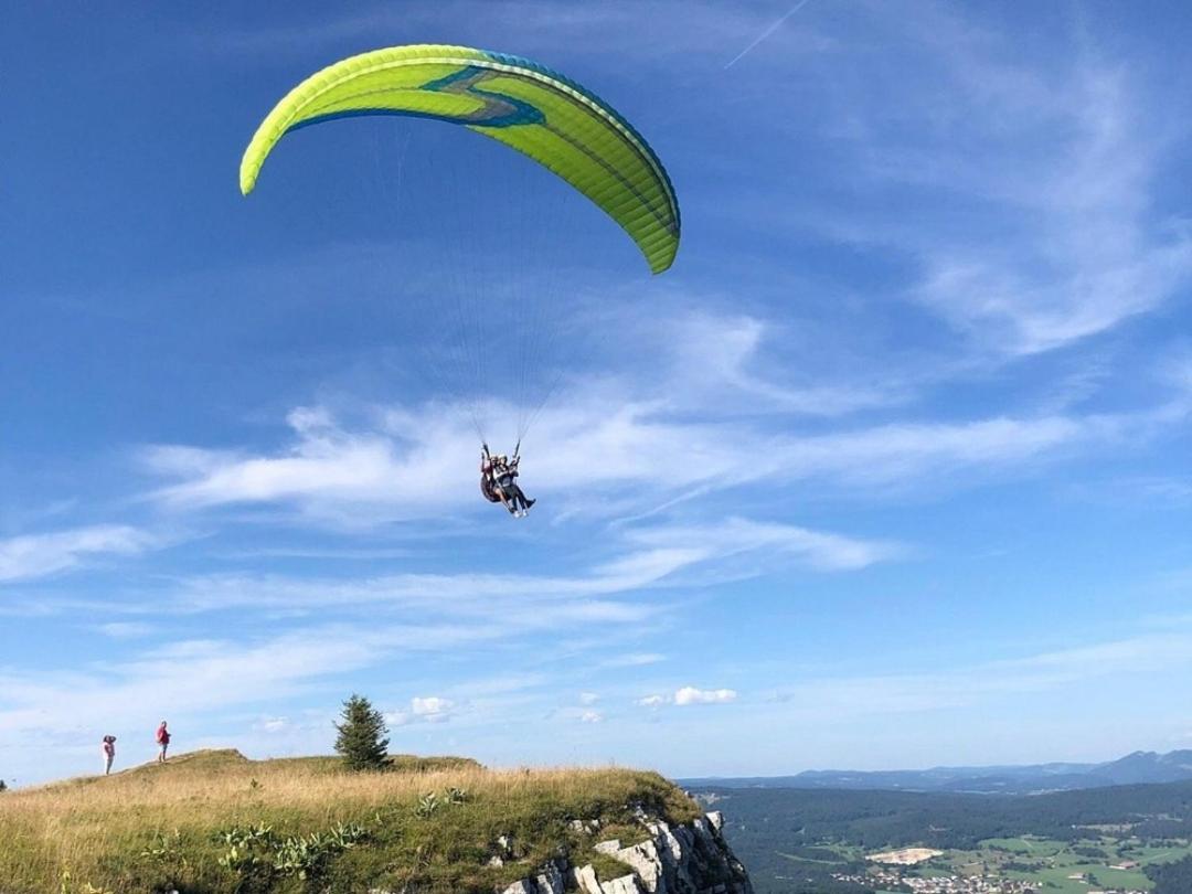 Place Royale Pour 10 A 12 Personnes A 30 Met Des Pistes De Ski Et Vtt Metabief Bagian luar foto