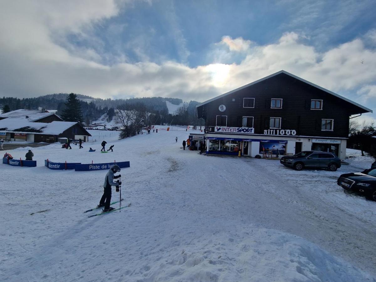 Place Royale Pour 10 A 12 Personnes A 30 Met Des Pistes De Ski Et Vtt Metabief Bagian luar foto